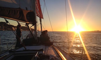 Sailing Sunset Cruise in Tagus river, Lisbon