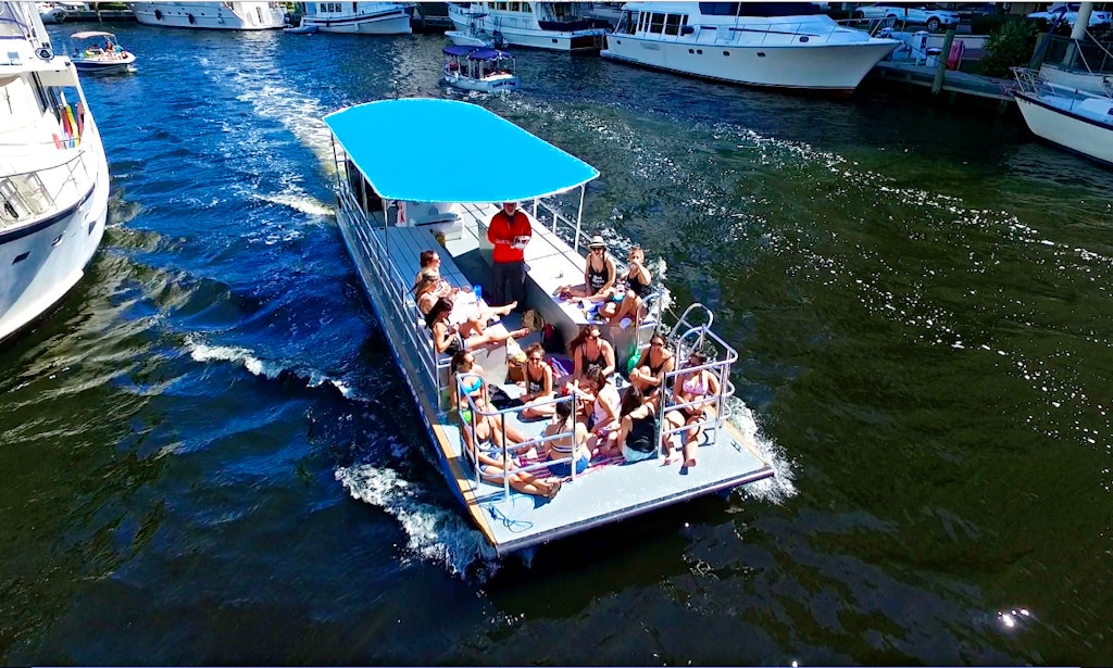 south beach miami party boat rentals pontoon boat cruz 180 n booz south beach miami party boat rentals pontoon boat cruz 180 n booz