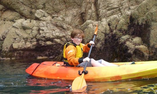 Aluguel de caiaque individual (crianças são bem-vindas) em Guernsey!