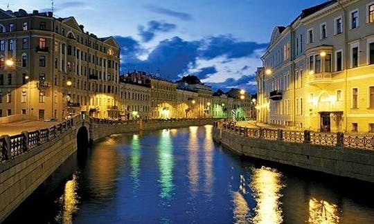 Croisières fluviales à Saint-Pétersbourg, Russie