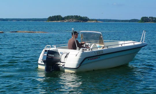 Rent Yamarin Powerboat in Finland