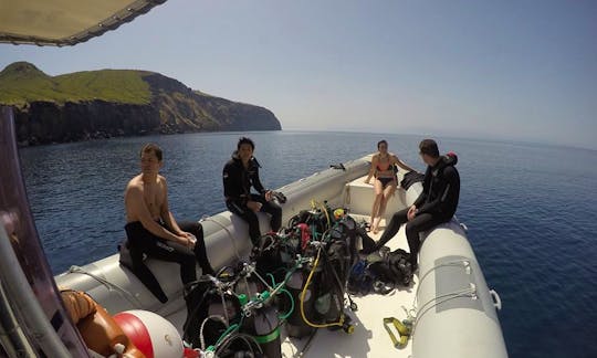 RIB Diving Tours in Lipari