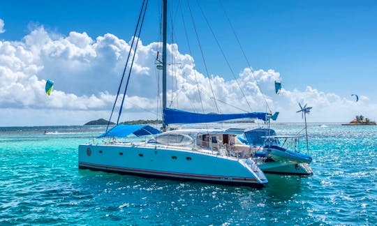 Cruising Catamaran rental in the Grenadines