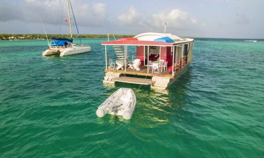 Houseboat Sleep-Aboard in Guadeloupe, Caribbean French West Indies