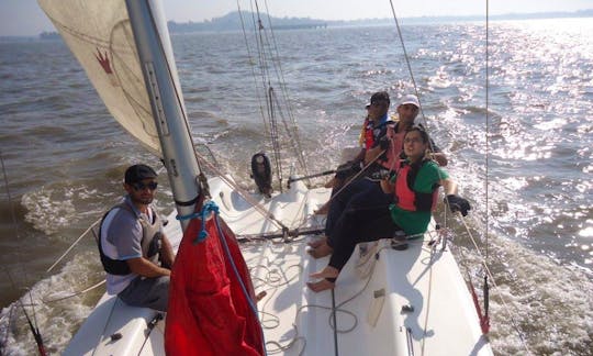 Learn to Sail Course at Gateway of India, Mumbai
