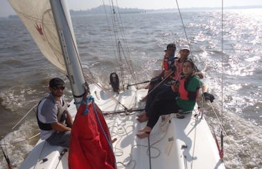 Learn to Sail Course at Gateway of India, Mumbai