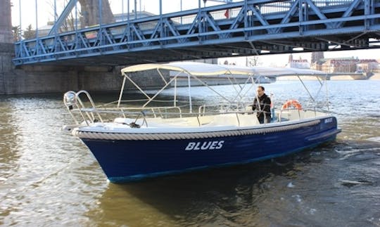 "Blues" River Cruise - 12 Seater in Wrocław, Poland