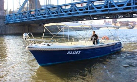 "Blues" River Cruise - 12 Seater in Wrocław, Poland