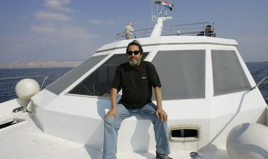 46' Power Catamaran Charter in Punat