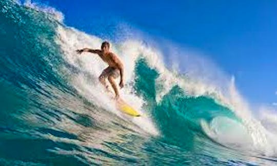 Affordable and Exciting Private Surf lessons in Newquay, UK