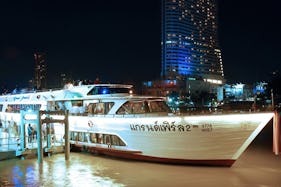 "Grand Pearl II" Dinner Cruise in Bangkok