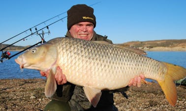 ¡Tour de pesca en Caspe, España con nosotros!