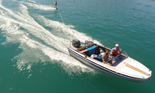 Vintage boat rental in Annecy