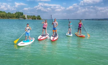 Alquiler y clases de tablas de remo en Tihany, Hungría