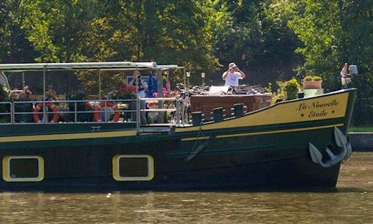 129' La Nouvelle Etoile Canal Boat with 4 twin staterooms
