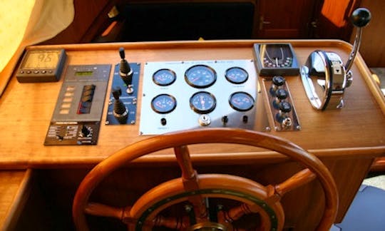 43ft ''Neptun'' Motor Yacht Rental in Sneek, Friesland