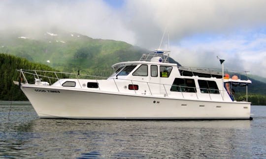 Exclusive Adventure Cruises 50' Motor Yacht in Prince William Sound for parties up to 6
