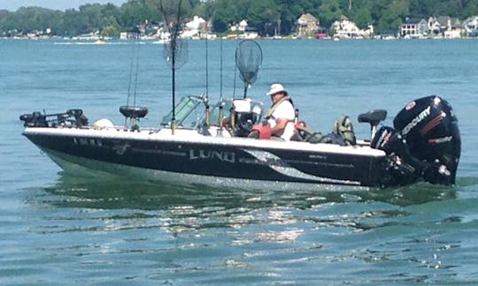 Alquile un bote Lund Bass de 20 pies para 3 personas en Chicago, Illinois