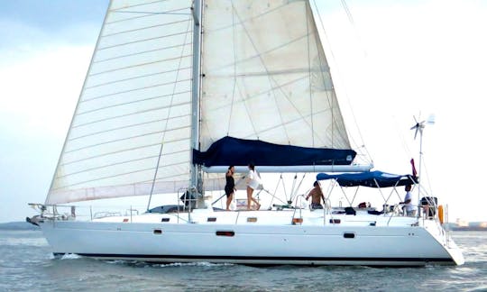 50ft Beneteau Oceanis Sailing Boat Charter in Cartagena, Bolivar