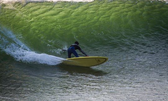 Explorez les voies navigables de Bretagne, en France, sur ce SUP