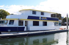 Enjoy Cruising On "Island Dream" Houseboat In Tweed Heads, Australia