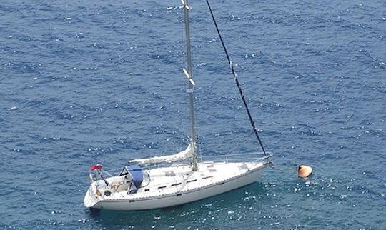 Descubra Lisboa en el lujoso yate de 45 pies «Octonia» con el capitán Nigel