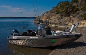 Buster LX Pro Fishing Charters in Stockholm, Sweden on Center Console