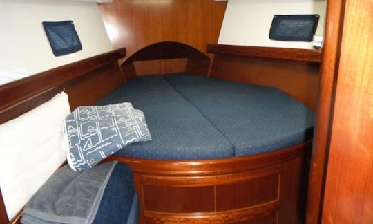 Alquile el velero Beneteau Oceanis 423 en Trapani, Italia