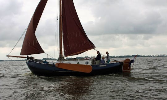 Charter 31' Manna Sloop in Woudsend, Netherlands
