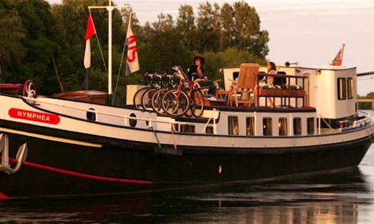 Explore Loire Valley, France on 80' Nymphea Canal Boat