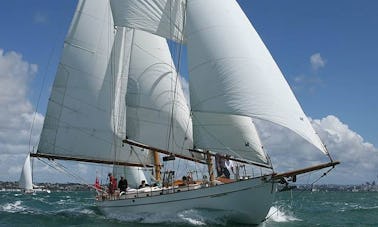 Sailing Classic Charter en 67 pies