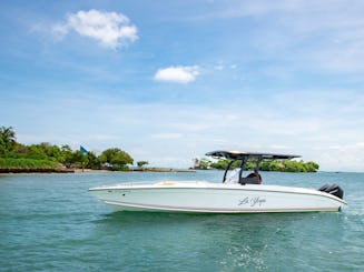 Private boat 38ft in Cartagena, Colombia