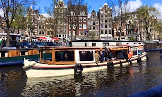 Rent Old Queen Canal Boat in Amsterdam, Netherlands