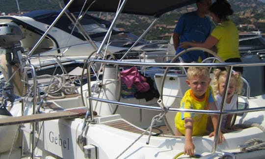 Veleiro “Gebel” Jeanneau de 44 pés em San Vincenzo, Toscana