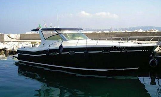Gagliotta 37

Technical Specifications
length: 12 meters.
Engines: 2 Volvo Penta D4 260.
Max Speed: 27 knots.