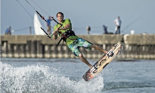 Aprende kitesurf en Chicago, Illinois