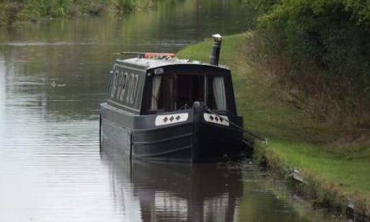 Fantastic Narrowboat Holiday Experience In England