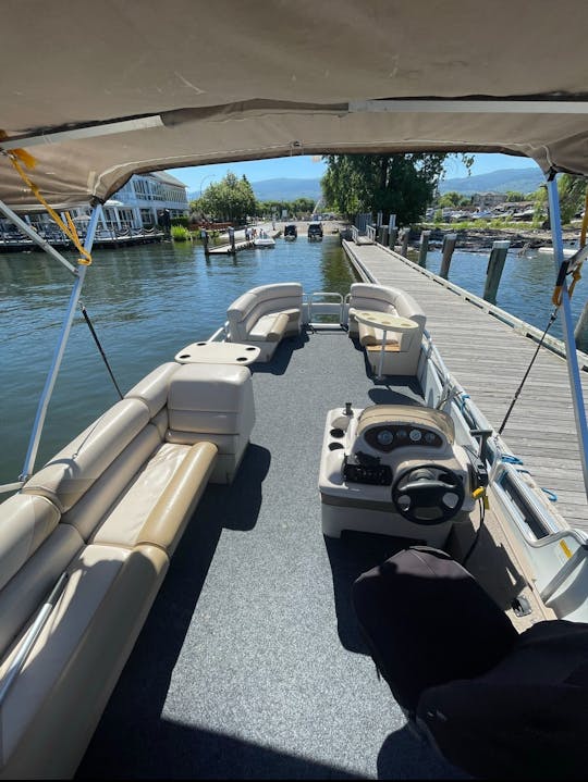 pontoon rental in kelowna 