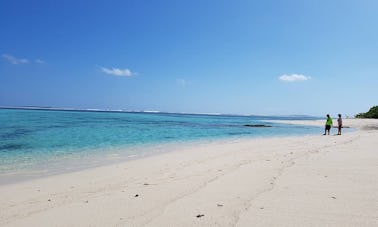 Location de yacht à moteur à bord à Mentawai et dans l'ouest de Sumatra.