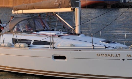 Charter 36ft ''Marinis-West Wind'' Cruising Sailboat in Klaipėda, Lithuania