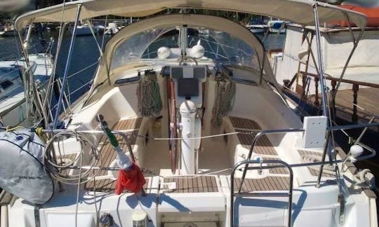 Book the 2004 Beneteau Oceanis Clipper for 10 Person in Loano, Liguria
