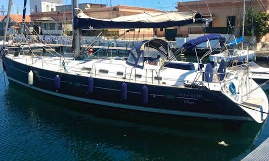 Charter 53' Cruising Monohull in Loano, Liguria