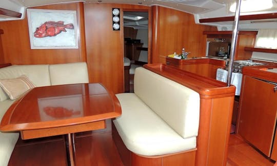 Charter 53' Cruising Monohull in Loano, Liguria