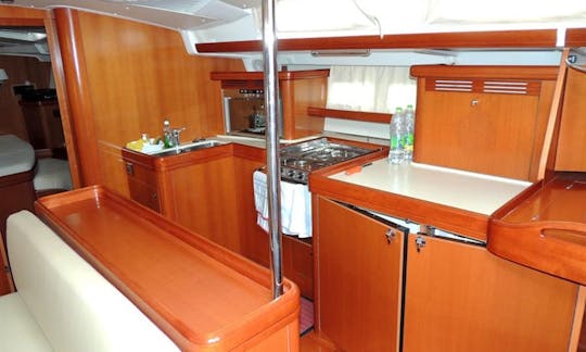 Charter 53' Cruising Monohull in Loano, Liguria