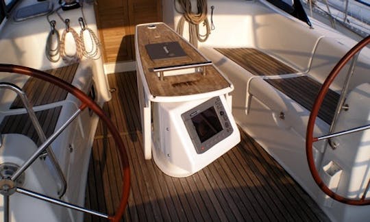 Monocasco de crucero Charter 43' en Loano, Liguria