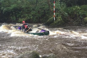 Enjoy Canoe Courses in Pontwelly, Wales