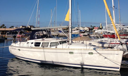 Jeanneau 43' Deck Salon Sailing Yacht