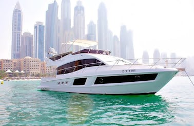 Charter the 48ft Luxury Motor Yacht In Dubai, United Arab Emirates