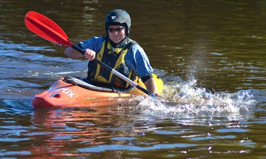 Enjoy Kayak Tours in Milkwall, England