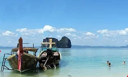 Enjoy Snorkeling In Tambon Ko Lanta Noi, Thailand On Center Console